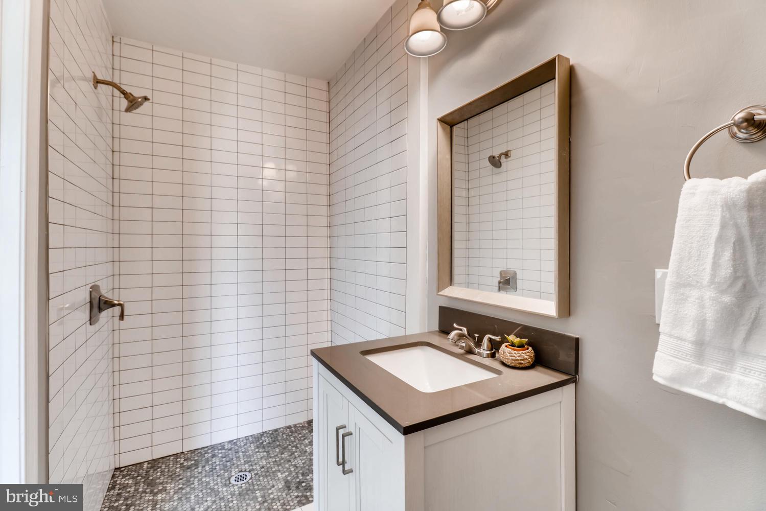 2312 Monticello Road Baltimore, MD 21216 - Photo 7 of 28