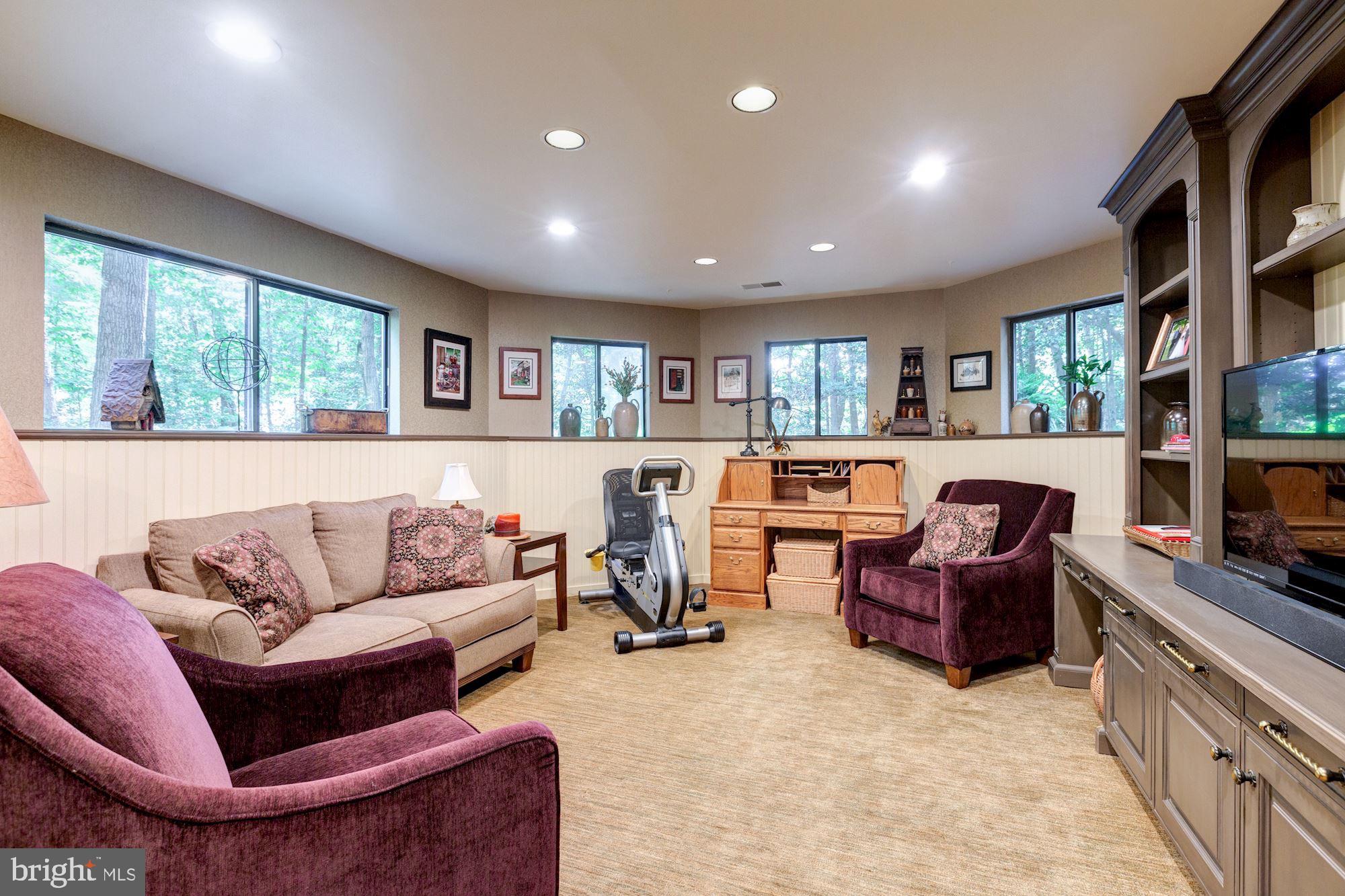 11518 Turnbridge Lane Reston, VA 20194 - Photo 33 of 40
