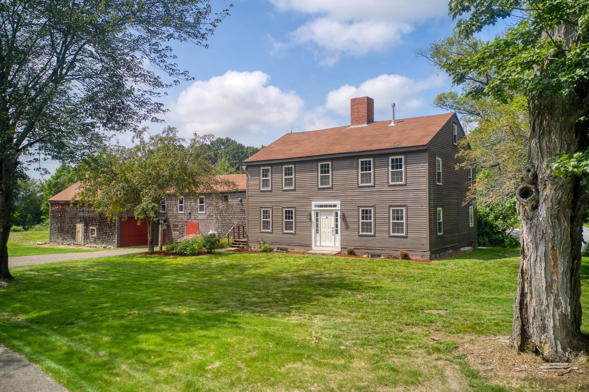 257 Island Pond Road Derry, NH 03038 - Photo 1 of 33