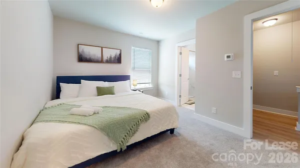 $1,990 | 3948 Winterfield Place, Charlotte, NC 28205