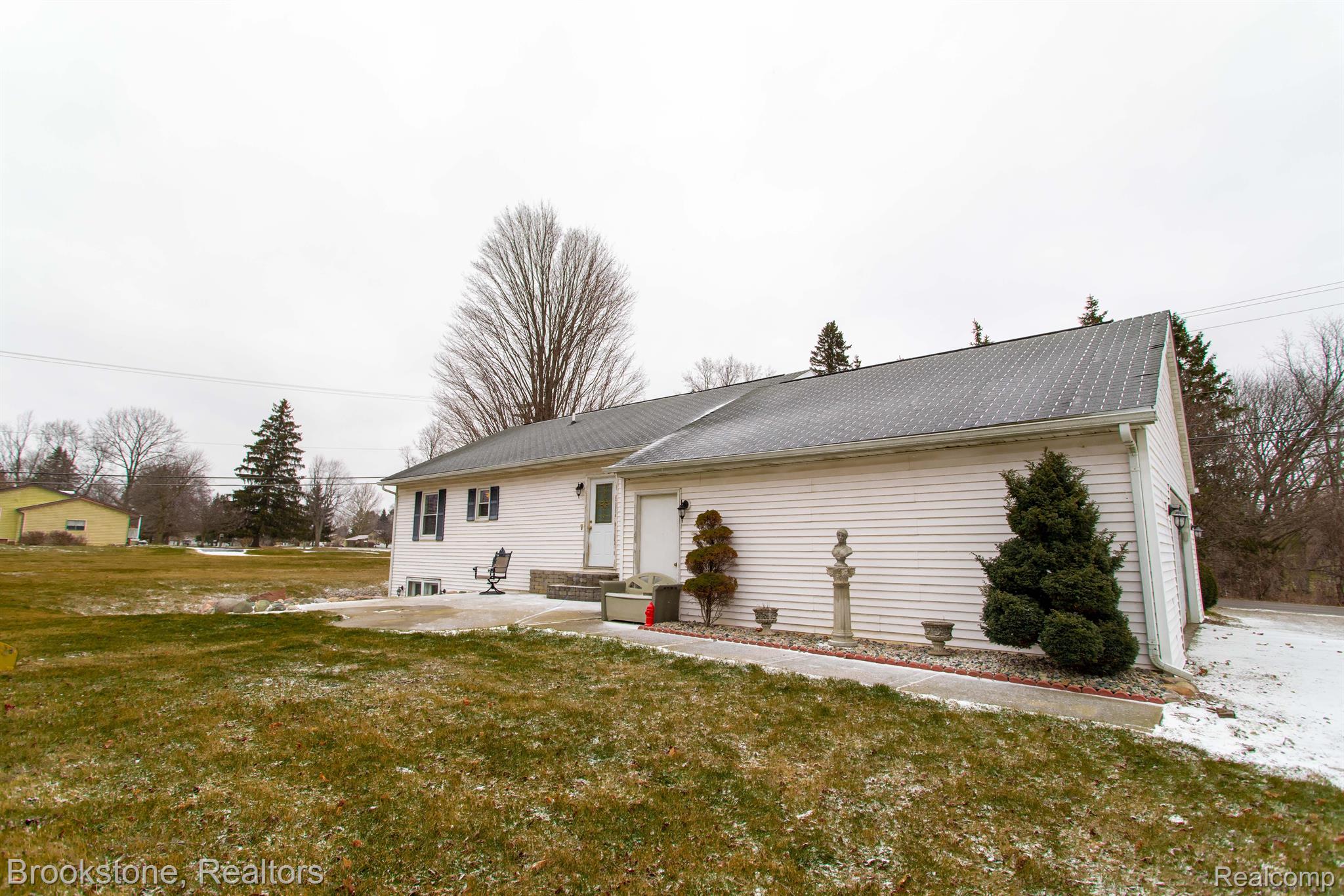 149 Myers Road Lapeer, MI 48446 - Photo 33 of 40 Gallery Image 33