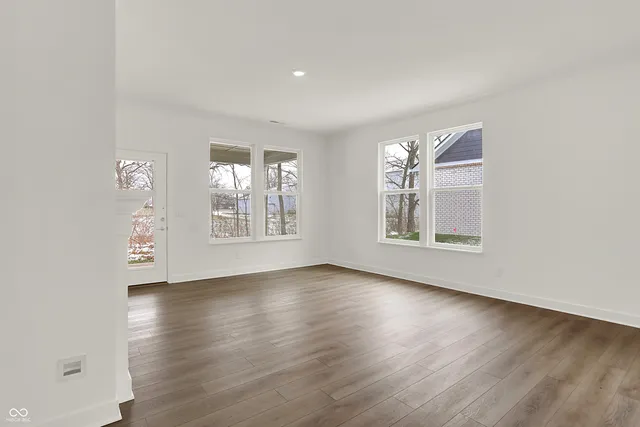 $371,935 | 545 Regatta Lane, Plainfield, IN 46168