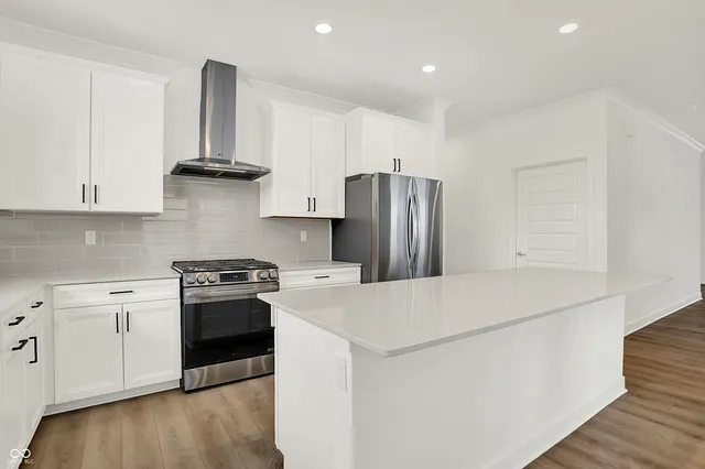 $371,935 | 545 Regatta Lane, Plainfield, IN 46168