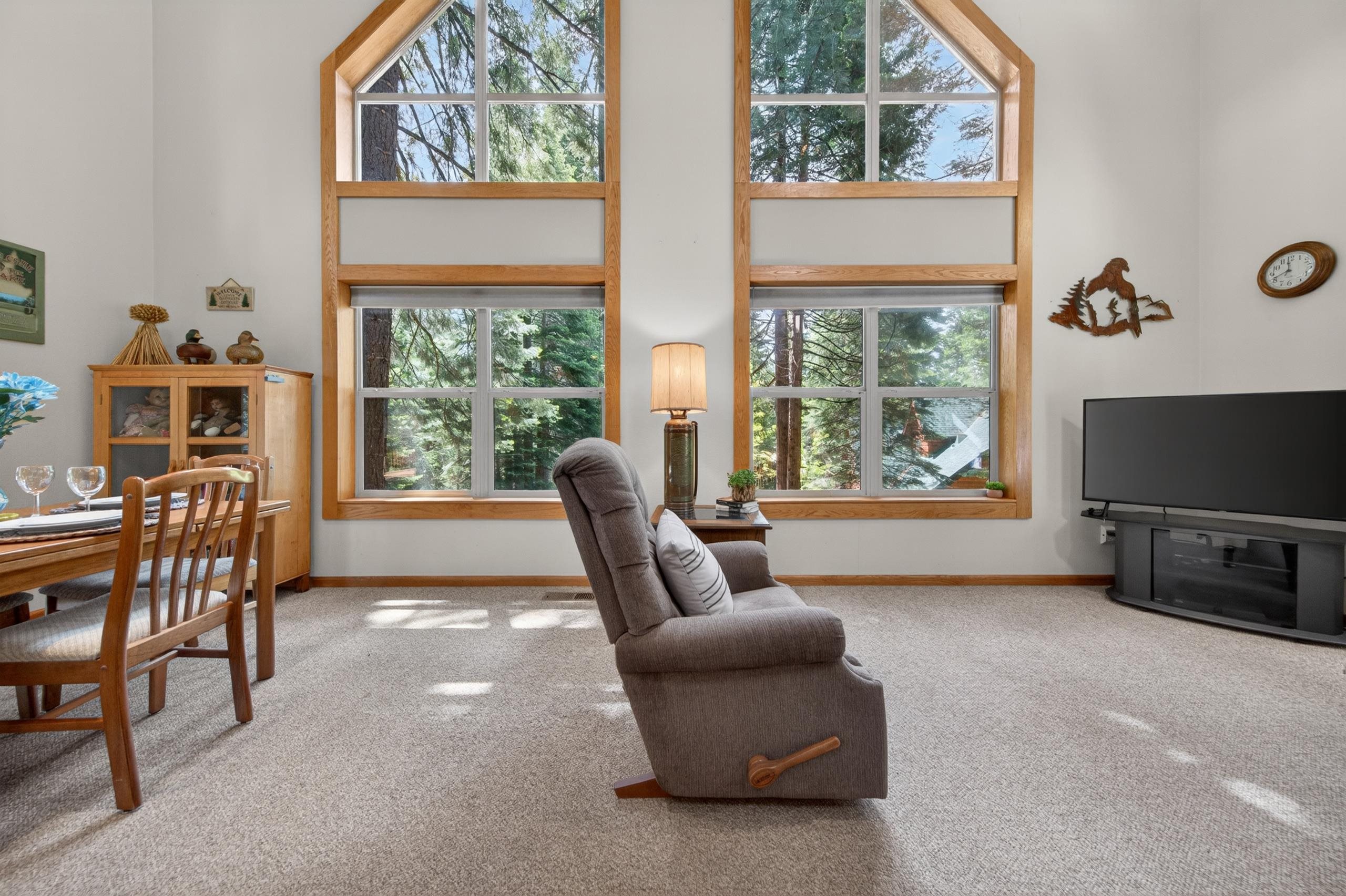 808 Lake Ridge Road, Unit 2 Lake Almanor, CA 96137 - Photo 7 of 50