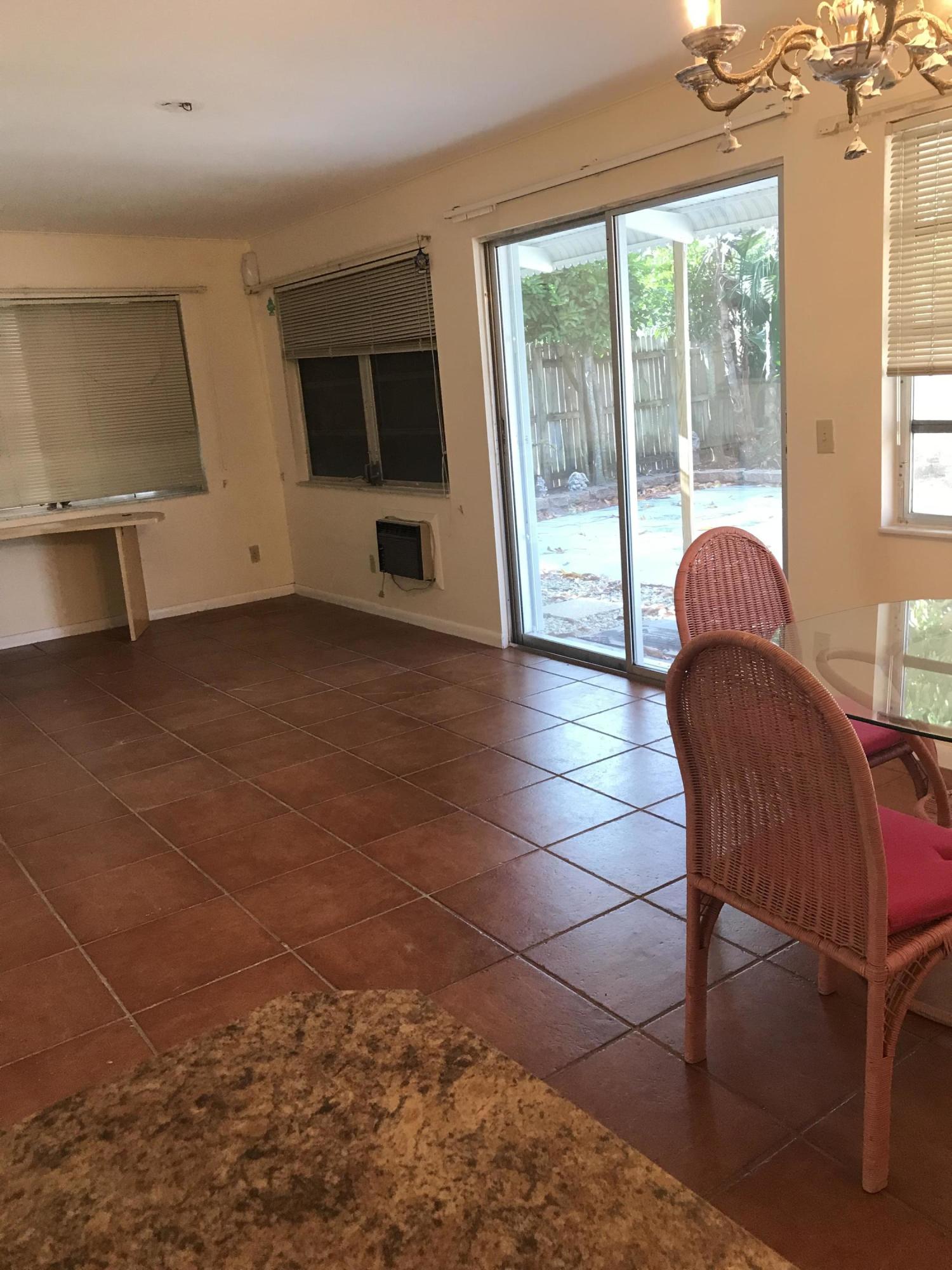 1008 Anglers Way Jupiter, FL 33458 - Photo 6 of 17 enclosed porch