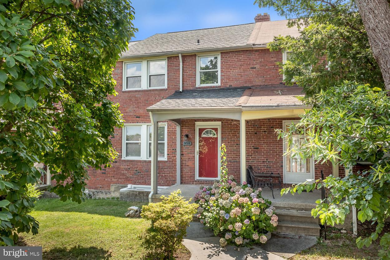 958 North Hill Road Baltimore, MD 21218 - Photo 1 of 42 Gallery Image 1
