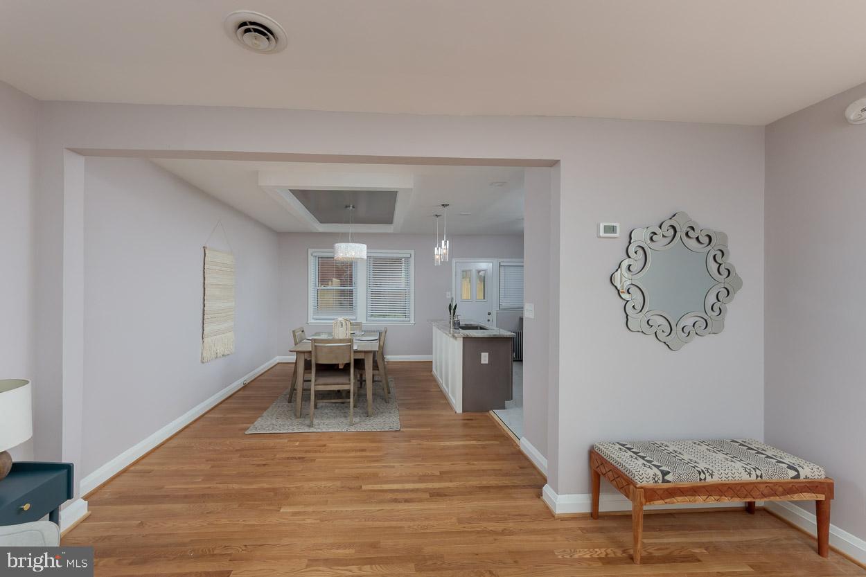 958 North Hill Road Baltimore, MD 21218 - Photo 11 of 42 Gallery Image 11