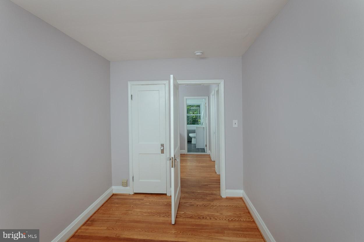 958 North Hill Road Baltimore, MD 21218 - Photo 24 of 42 Gallery Image 24