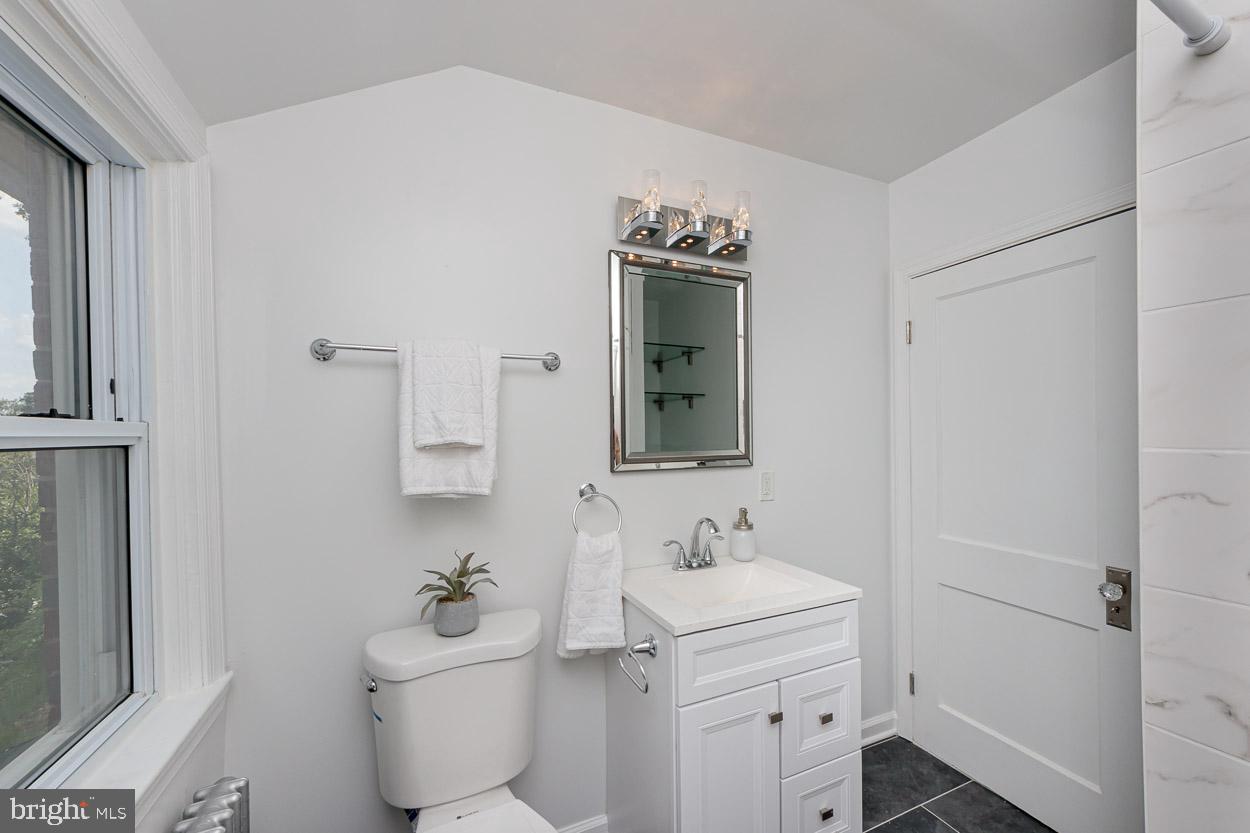 958 North Hill Road Baltimore, MD 21218 - Photo 28 of 42 Gallery Image 28