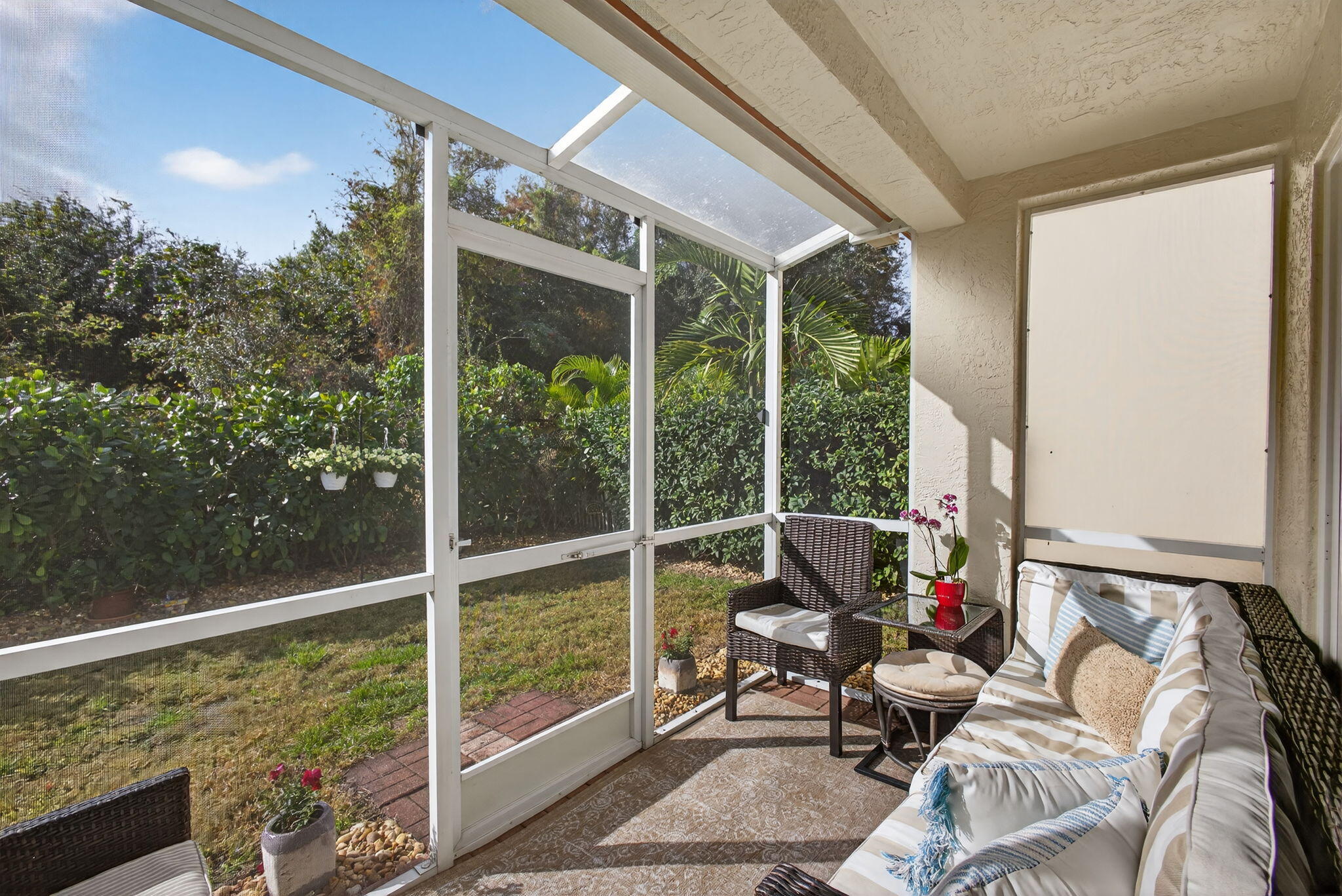 1095 Via Jardin Riviera Beach, FL 33418 - Photo 29 of 44 33-web-or-mls-5D1A5173