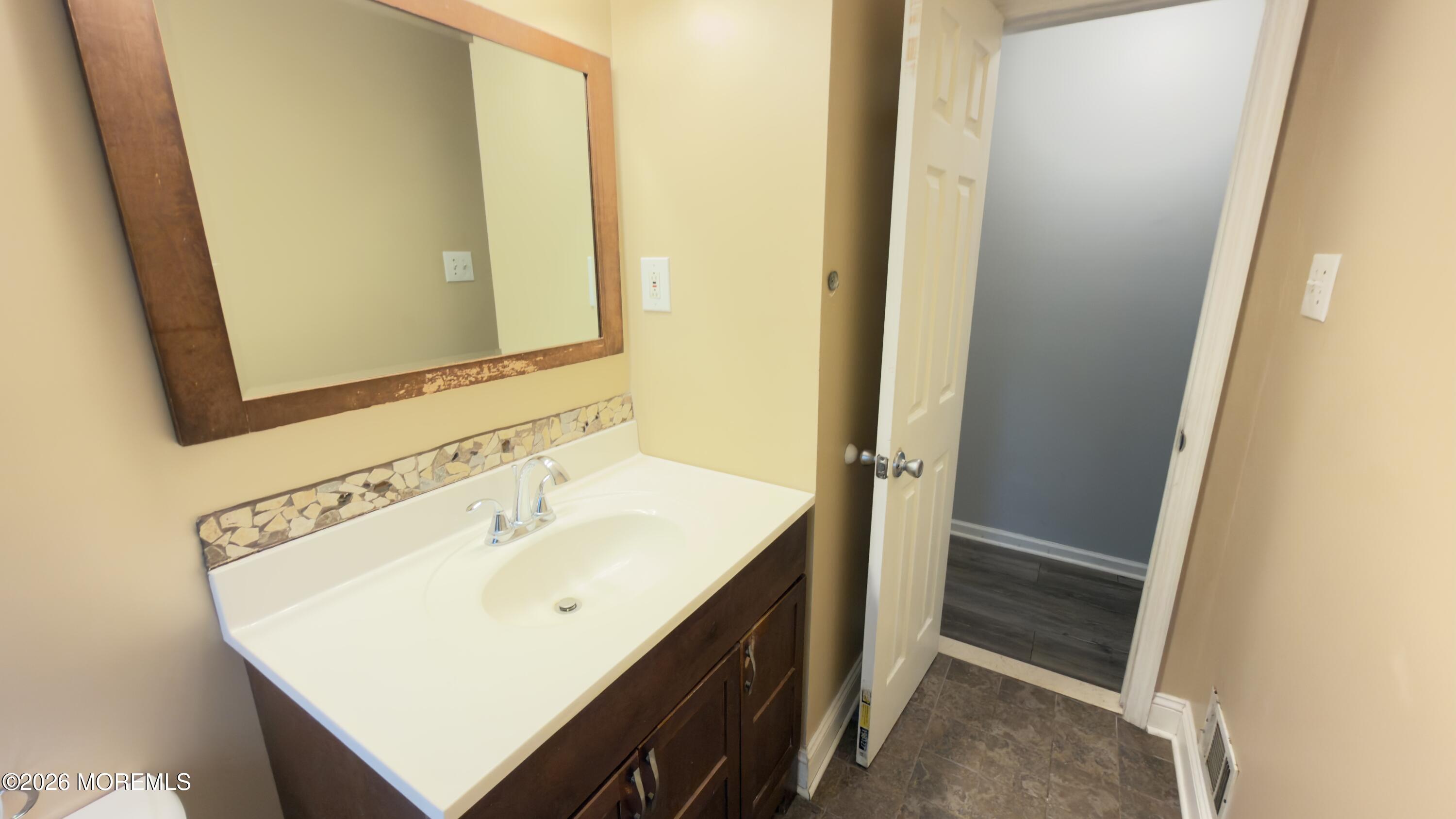 11 Maple Street Jackson, NJ 08527 - Photo 19 of 33 Hall Bathroom