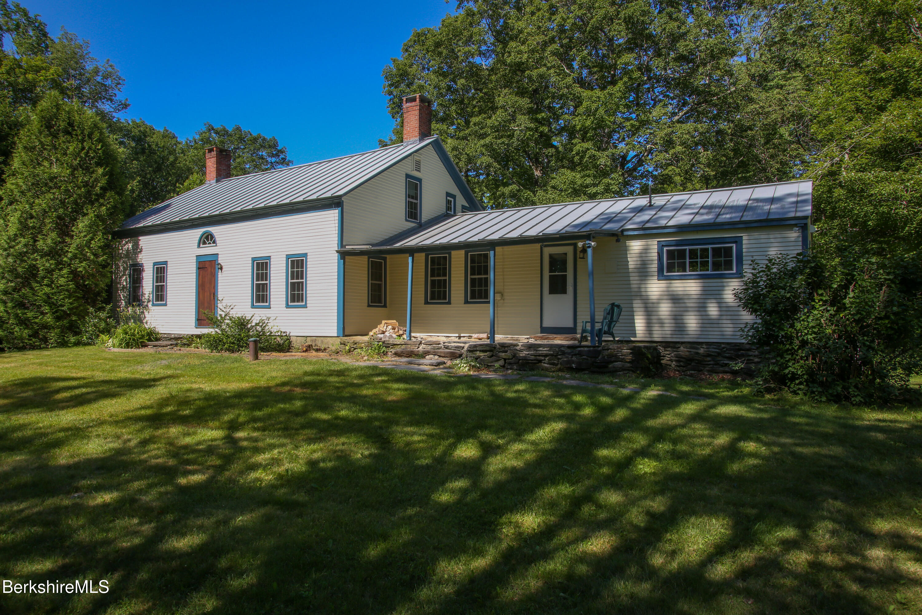 93 Colrain Stage Road Heath, MA 01346 - Photo 3 of 36 580A7333