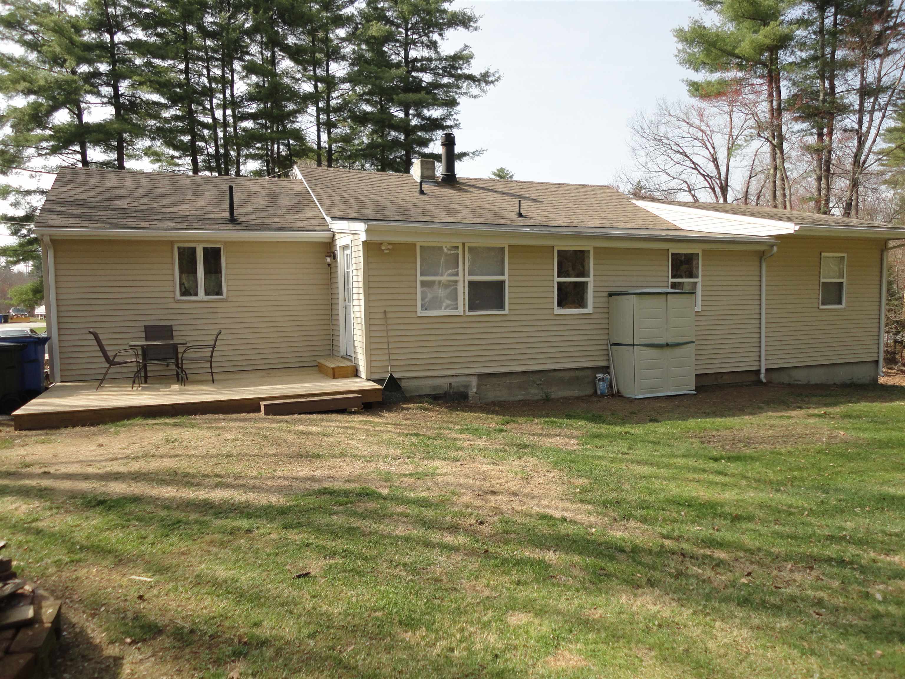 13 Hall Road Londonderry, NH 03053 - Photo 25 of 33 Gallery Image 25
