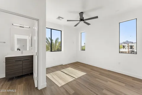 $668,000 | 4220 North 32nd Street, Unit 3, Phoenix, AZ 85016