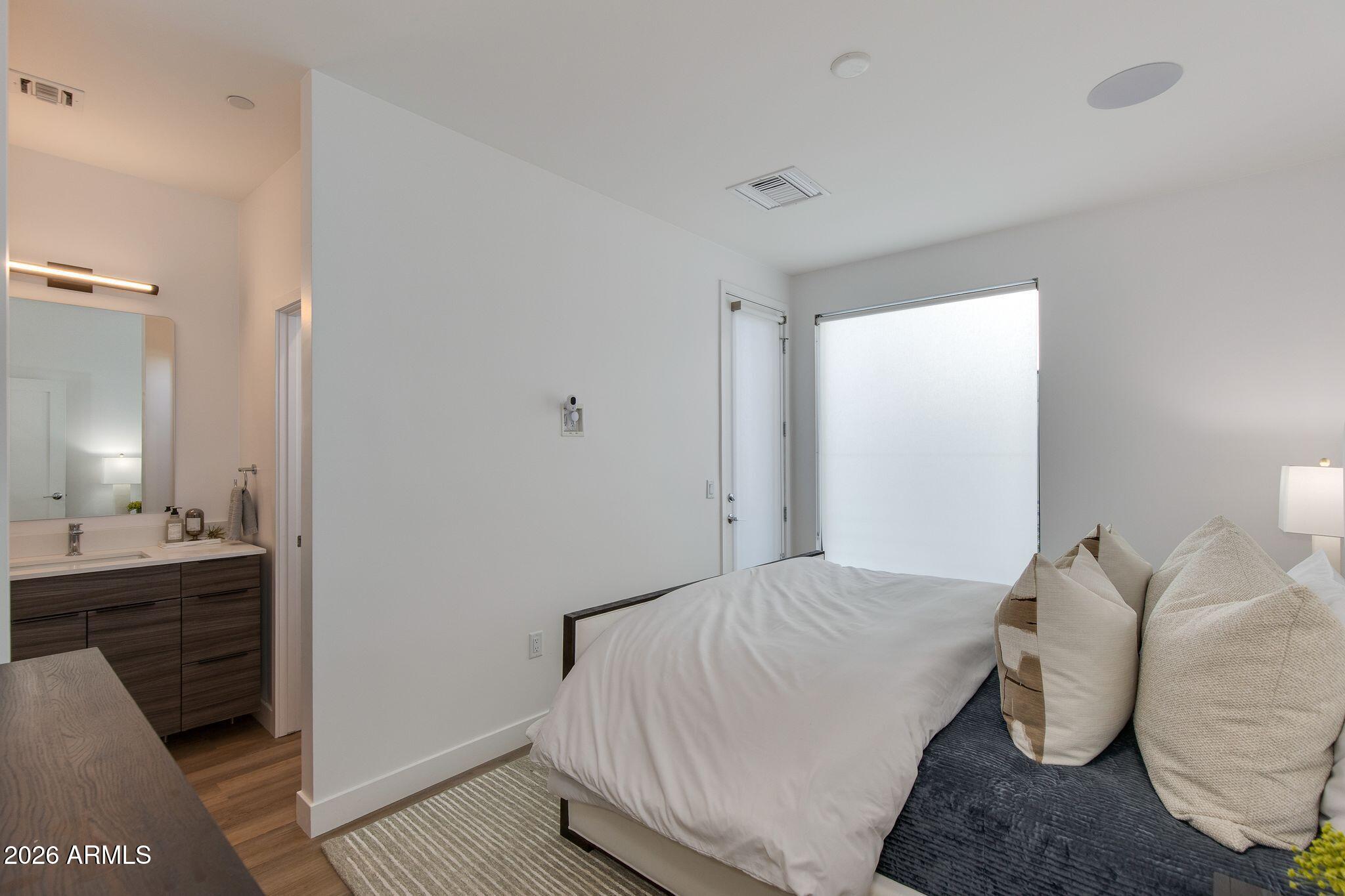 4220 North 32nd Street, Unit 3 Phoenix, AZ 85016 - Photo 28 of 62 Primary Bedroom