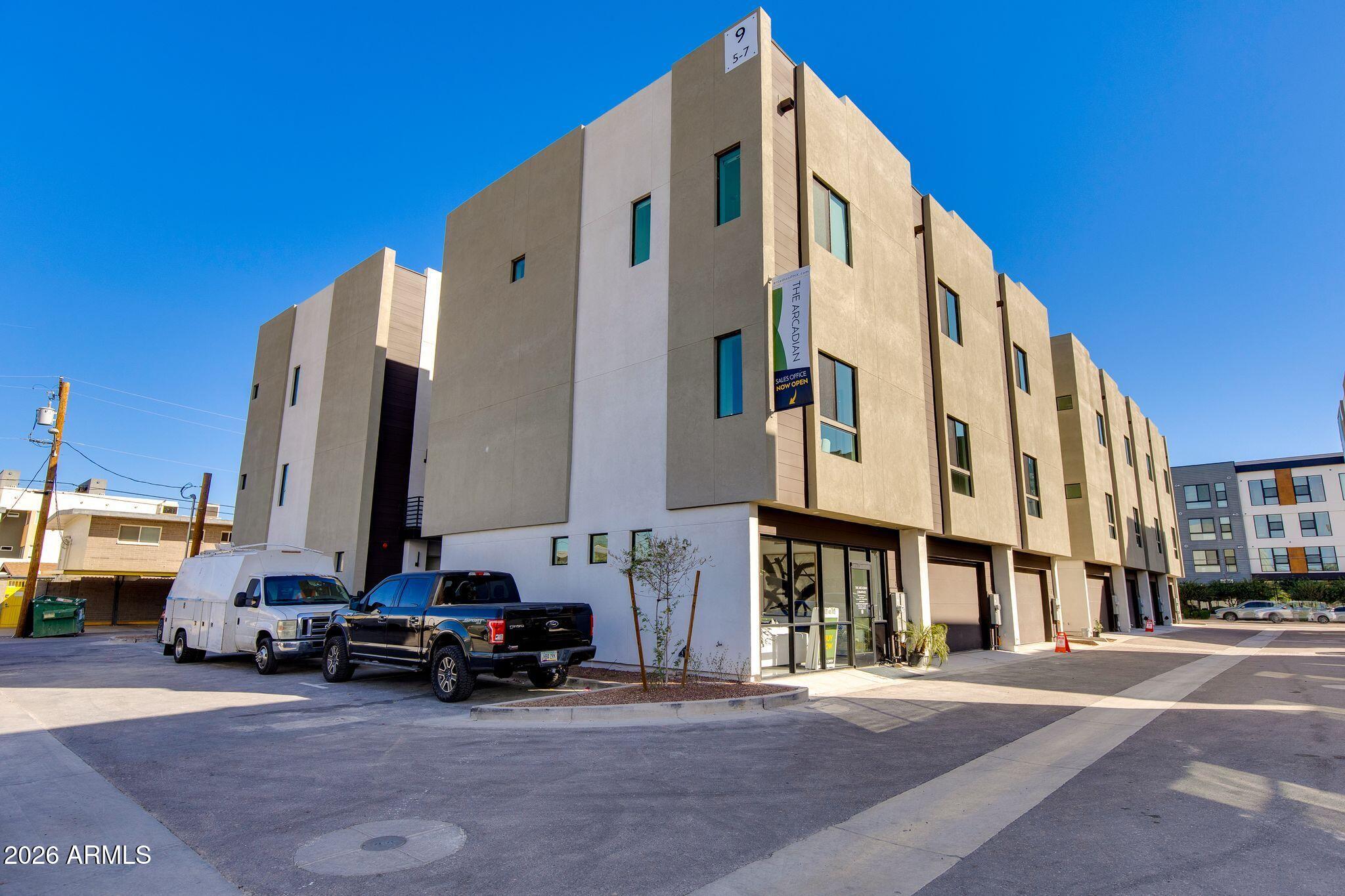 4220 North 32nd Street, Unit 3 Phoenix, AZ 85016 - Photo 44 of 62 Building Exterior