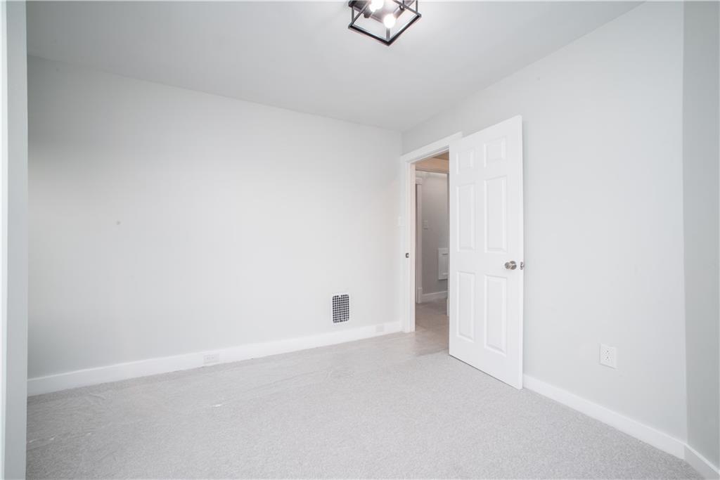 85 Pasadena Street Pittsburgh, PA 15211 - Photo 20 of 25 a view of an empty room