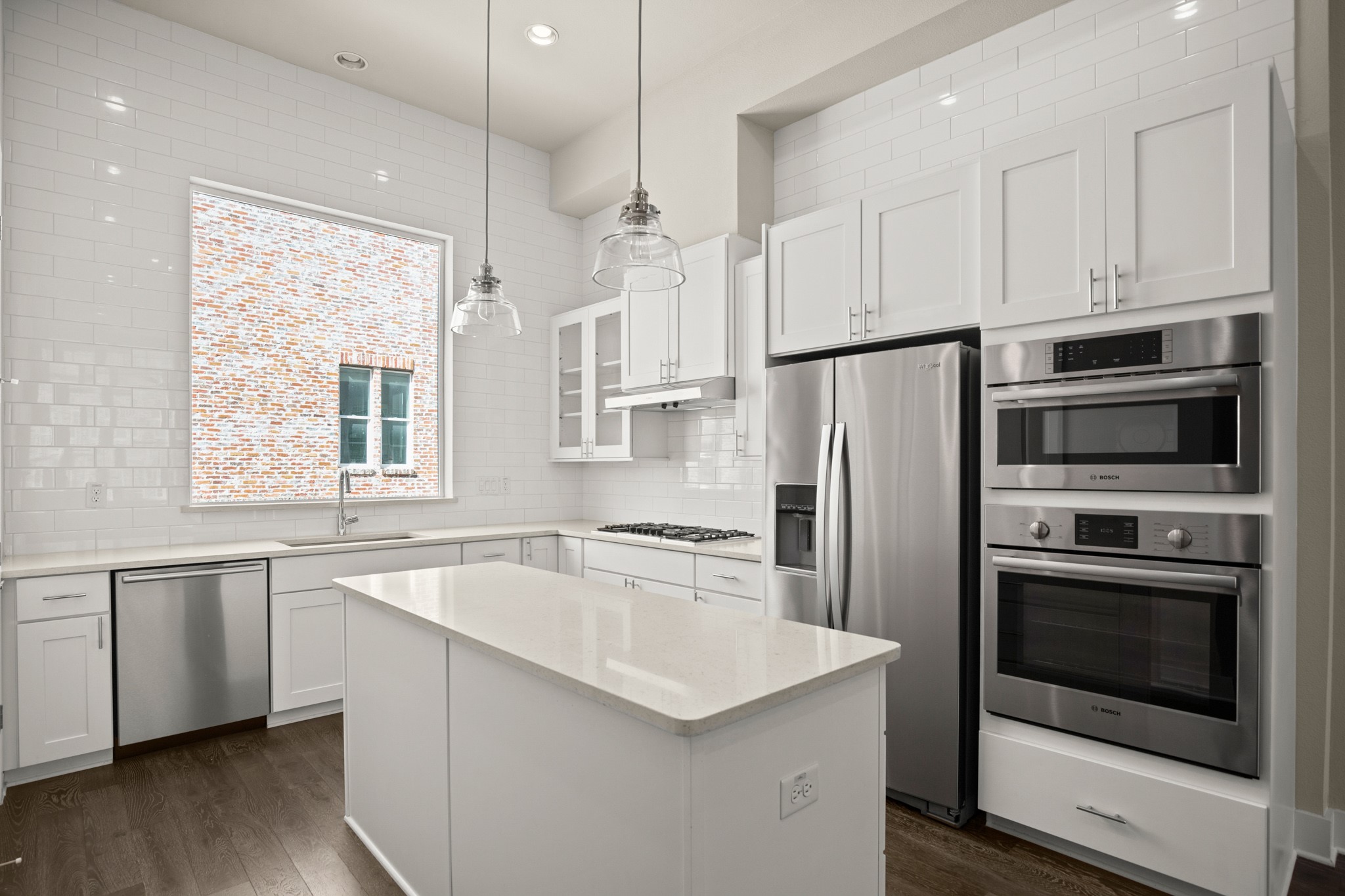1308 Tinnin Ford Road, Unit 14 Austin, TX 78741 - Photo 3 of 19