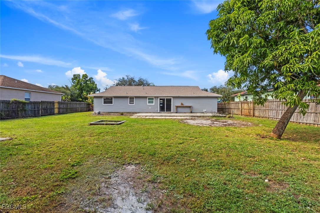 18417 Lee Road Fort Myers, FL 33967 - Photo 35 of 48 Gallery Image 35