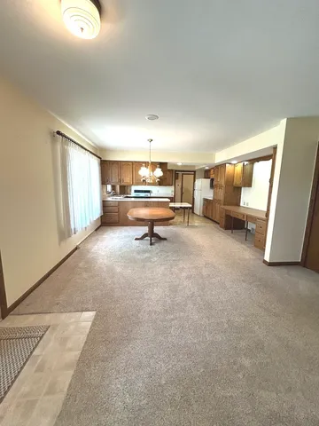 $250,000 | 70 North Main Street, La Moille, IL 61330