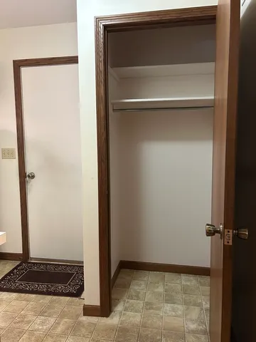 $250,000 | 70 North Main Street, La Moille, IL 61330