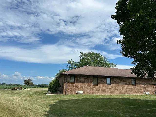 $250,000 | 70 North Main Street, La Moille, IL 61330