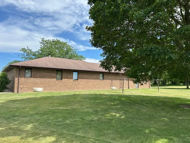 $250,000 | 70 North Main Street, La Moille, IL 61330