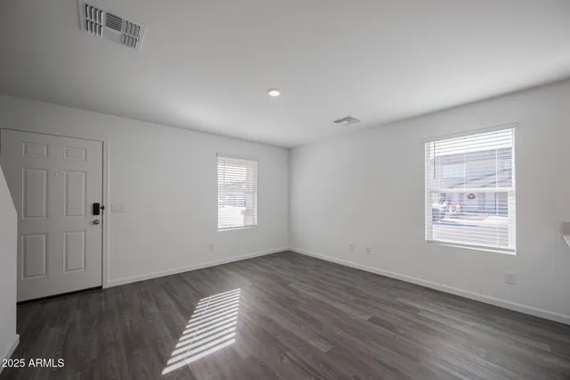 $1,795 | 334 Paseo Xing Lane, Coolidge, AZ 85128