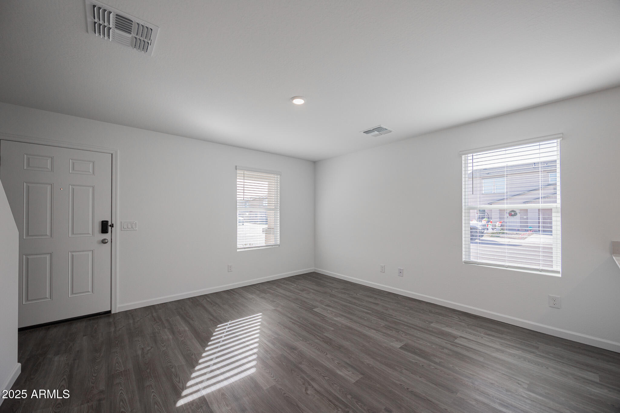 334 Paseo Xing Lane Coolidge, AZ 85128 - Photo 5 of 33 B33A7676