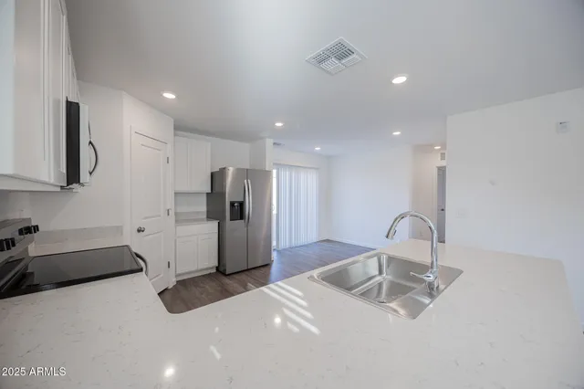 $1,795 | 334 Paseo Xing Lane, Coolidge, AZ 85128