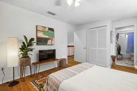 $468,000 | 3174 Peachtree Street, Sarasota, FL 34231