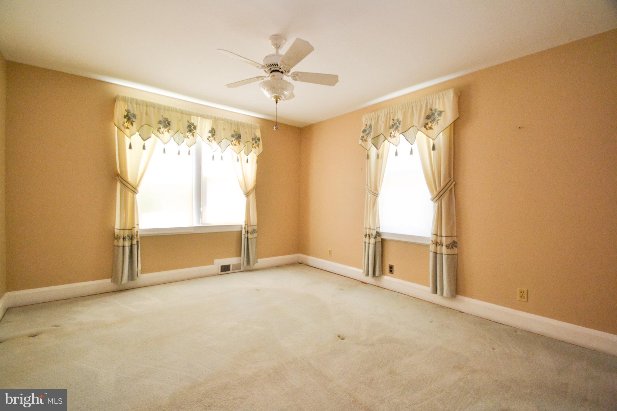 1524 Orlando Road Baltimore, MD 21234 - Photo 12 of 30 Main level bedroom