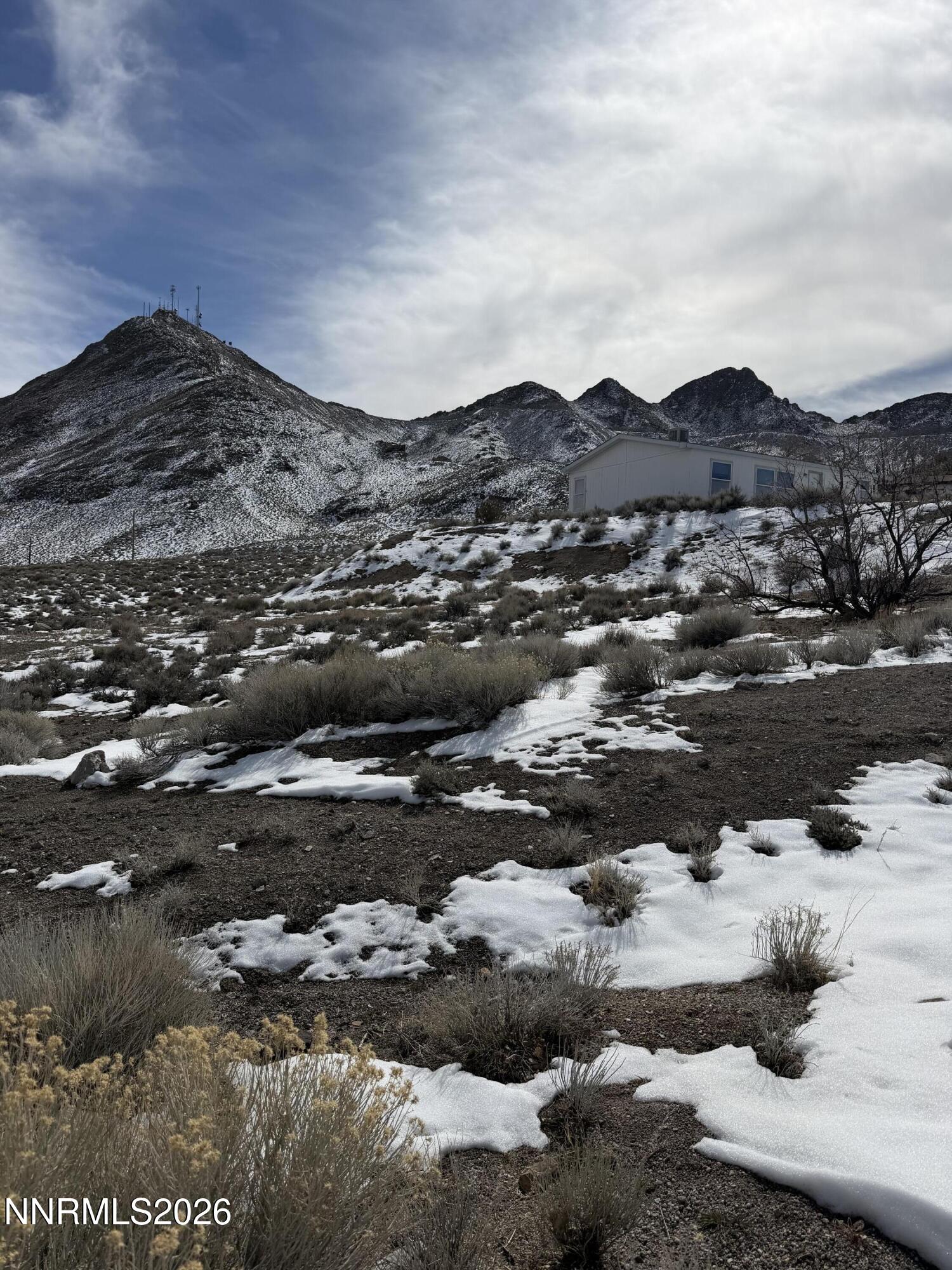904 Air Force Road Tonopah, NV 89049 - Photo 4 of 8 a view of a large body of water and mountain