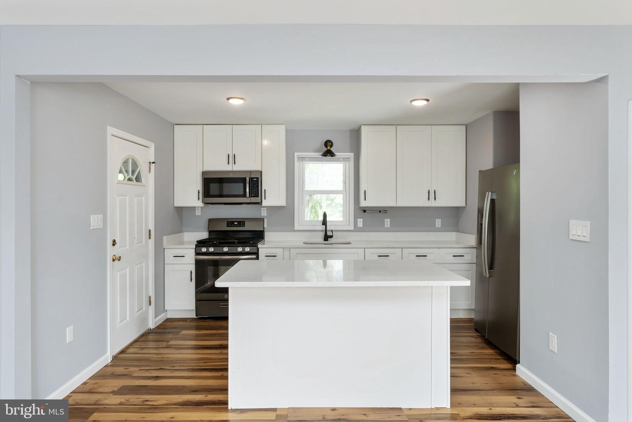 13405 Dahlgren Road King George, VA 22485 - Photo 2 of 37 Gallery Image 2