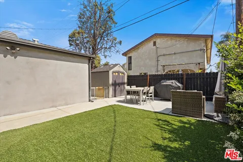 $1,699,000 | 2522 South Bundy Drive, Los Angeles, CA 90064