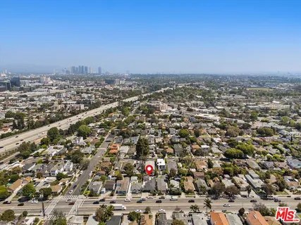 $1,699,000 | 2522 South Bundy Drive, Los Angeles, CA 90064