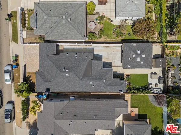 $1,749,000 | 2522 South Bundy Drive, Los Angeles, CA 90064