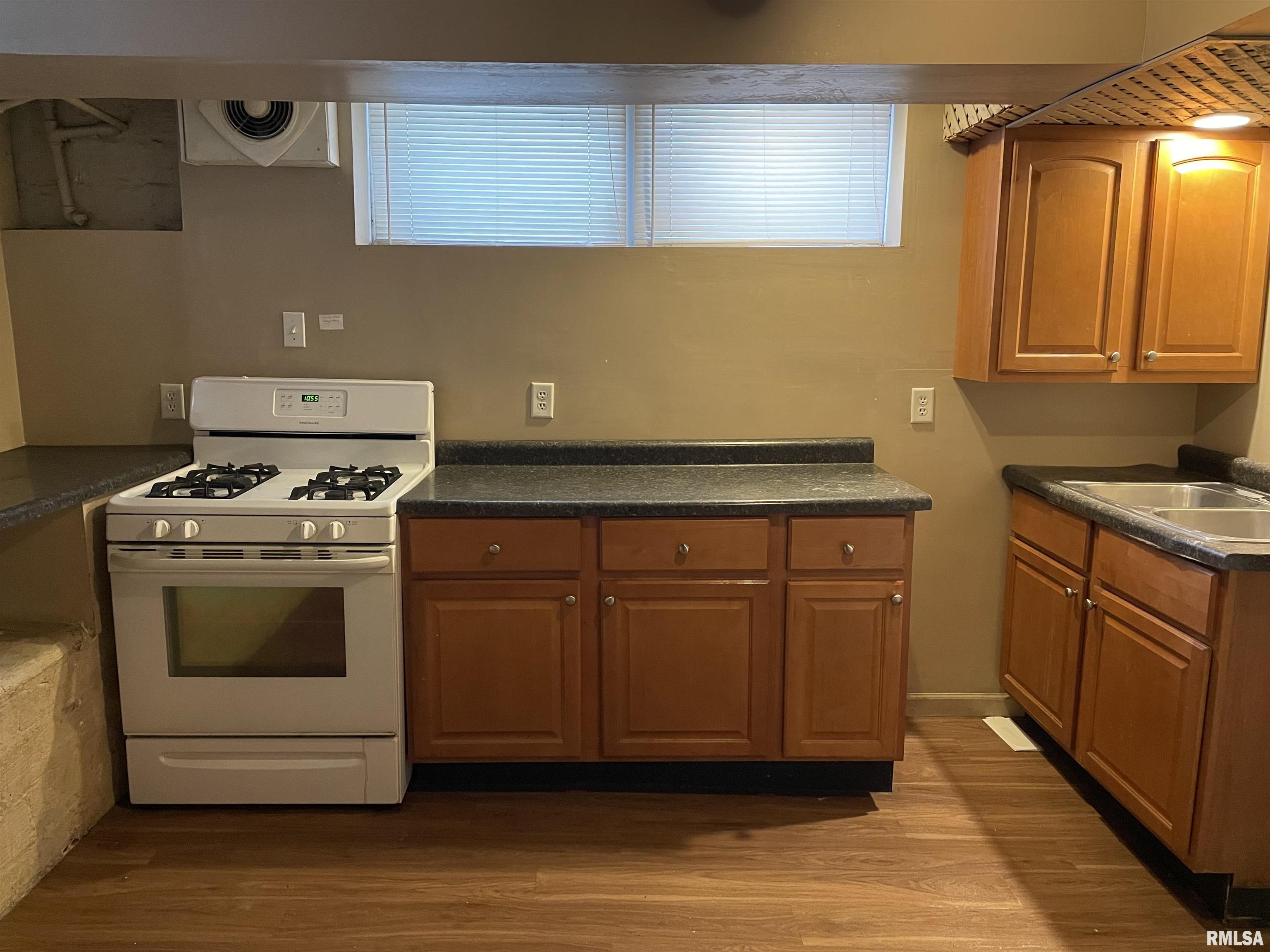 1509-1511 West Main Street Peoria, IL 61606 - Photo 11 of 14