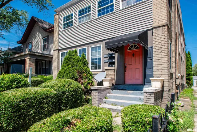$280,000 | 1509-1511 West Main Street, Peoria, IL 61606