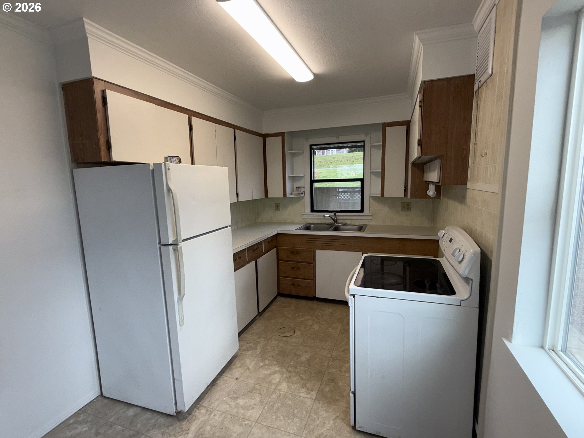 67 Spruce Street Wheeler, OR 97147 - Photo 11 of 28