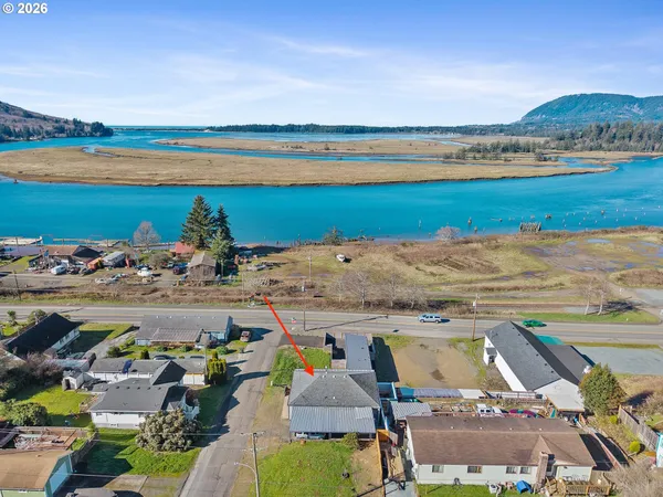 $395,000 | 67 Spruce Street, Wheeler, OR 97147