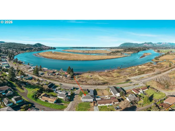 $395,000 | 67 Spruce Street, Wheeler, OR 97147