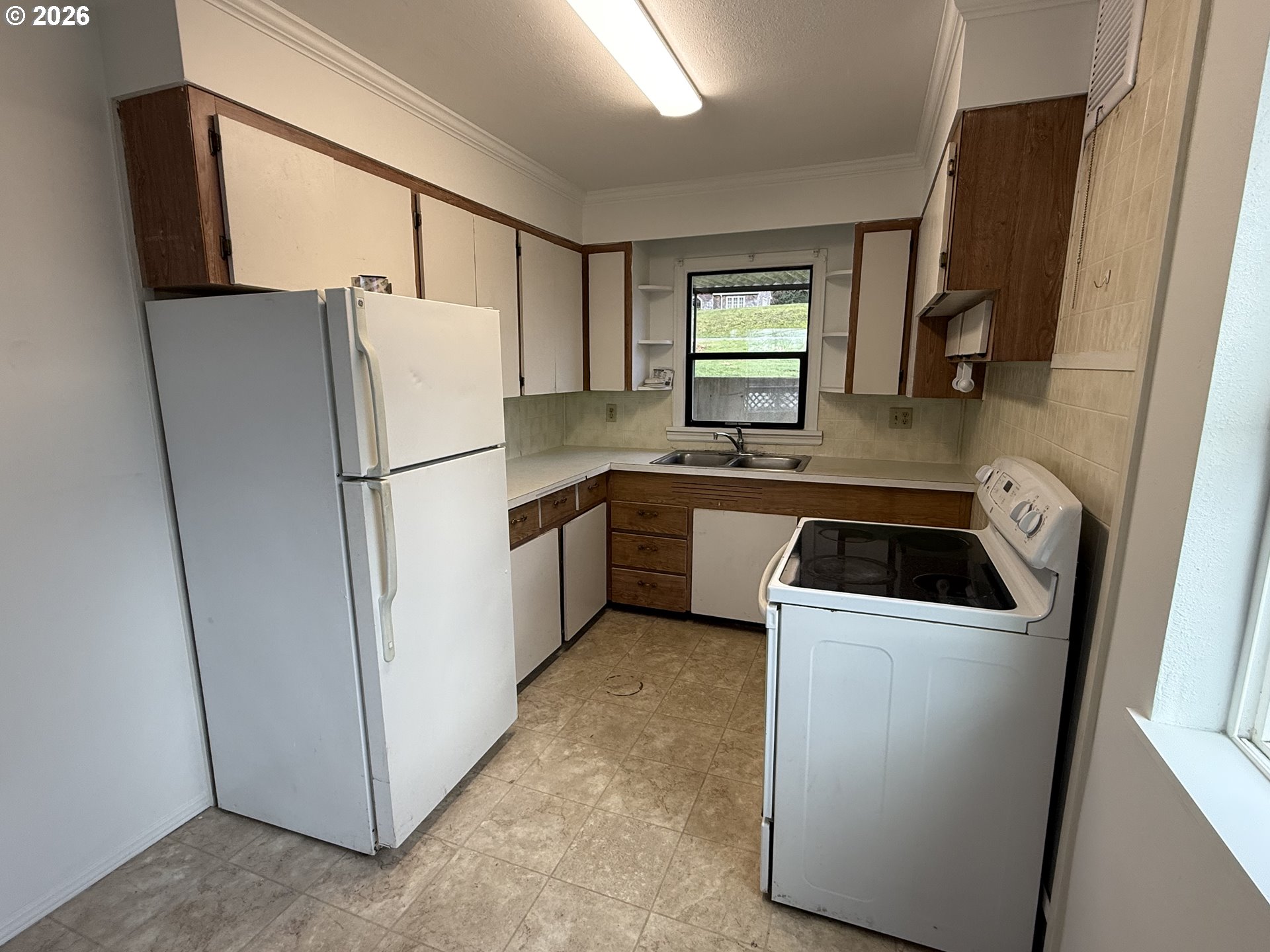 67 Spruce Street Wheeler, OR 97147 - Photo 10 of 28