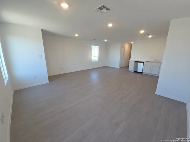 a view of empty room