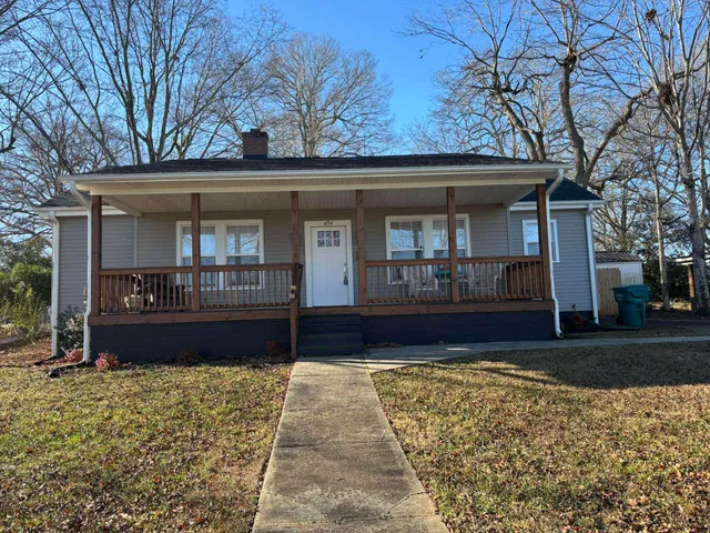 $224,900 | 604 East Jefferies Street, Gaffney, SC 29340