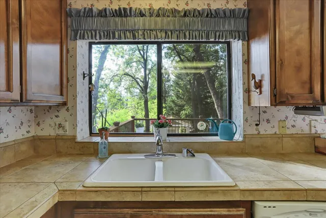 an empty room with closet area