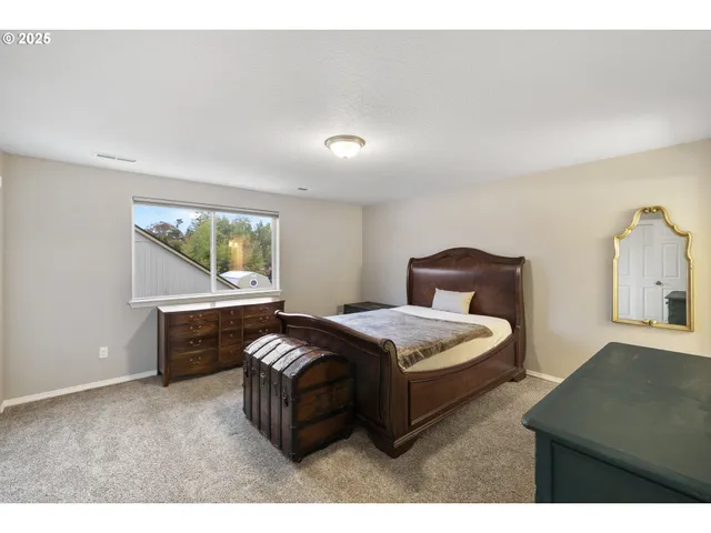 $474,000 | 427 North 2nd Street, St. Helens, OR 97051