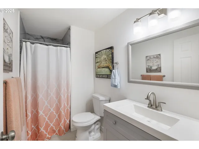 $474,000 | 427 North 2nd Street, St. Helens, OR 97051