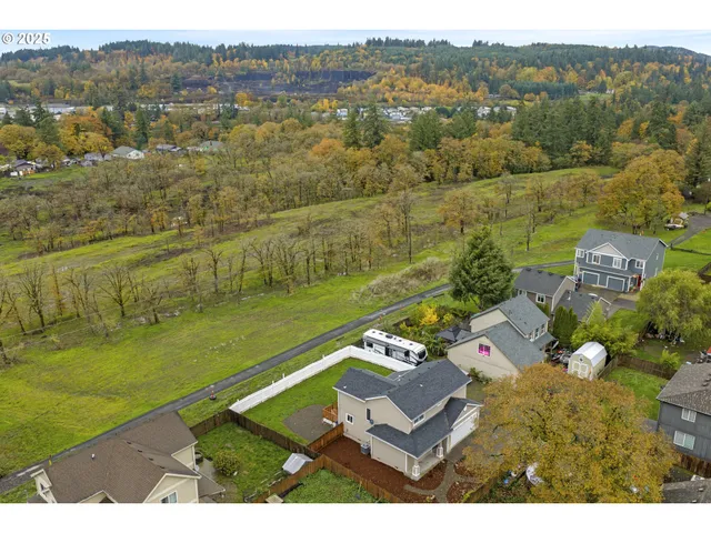 $474,000 | 427 North 2nd Street, St. Helens, OR 97051
