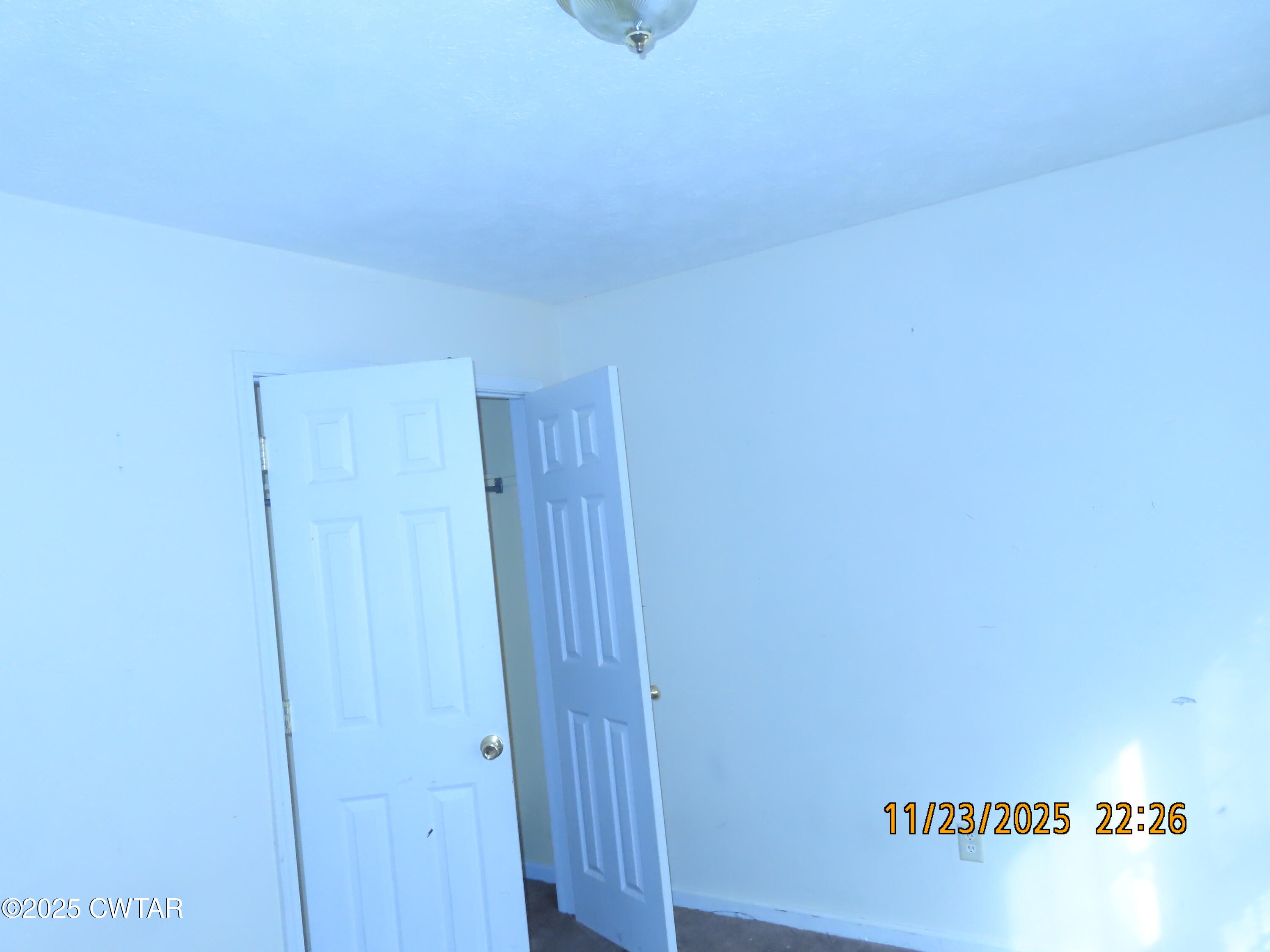 111 Rhea Street Jackson, TN 38301 - Photo 18 of 24 a view of a elevator